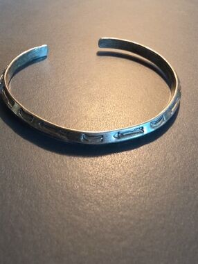 Vintage Navajo Carinated Sterling Silver Cuff Bracelet – Stamped Stacker 13.28g